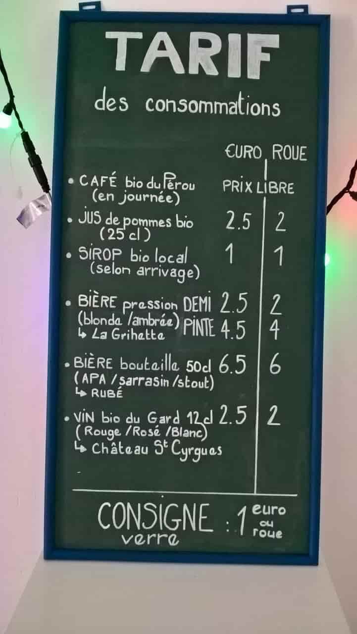 Tarifs et de la carte du bar Photo présentant les tarifs de la carte du bar